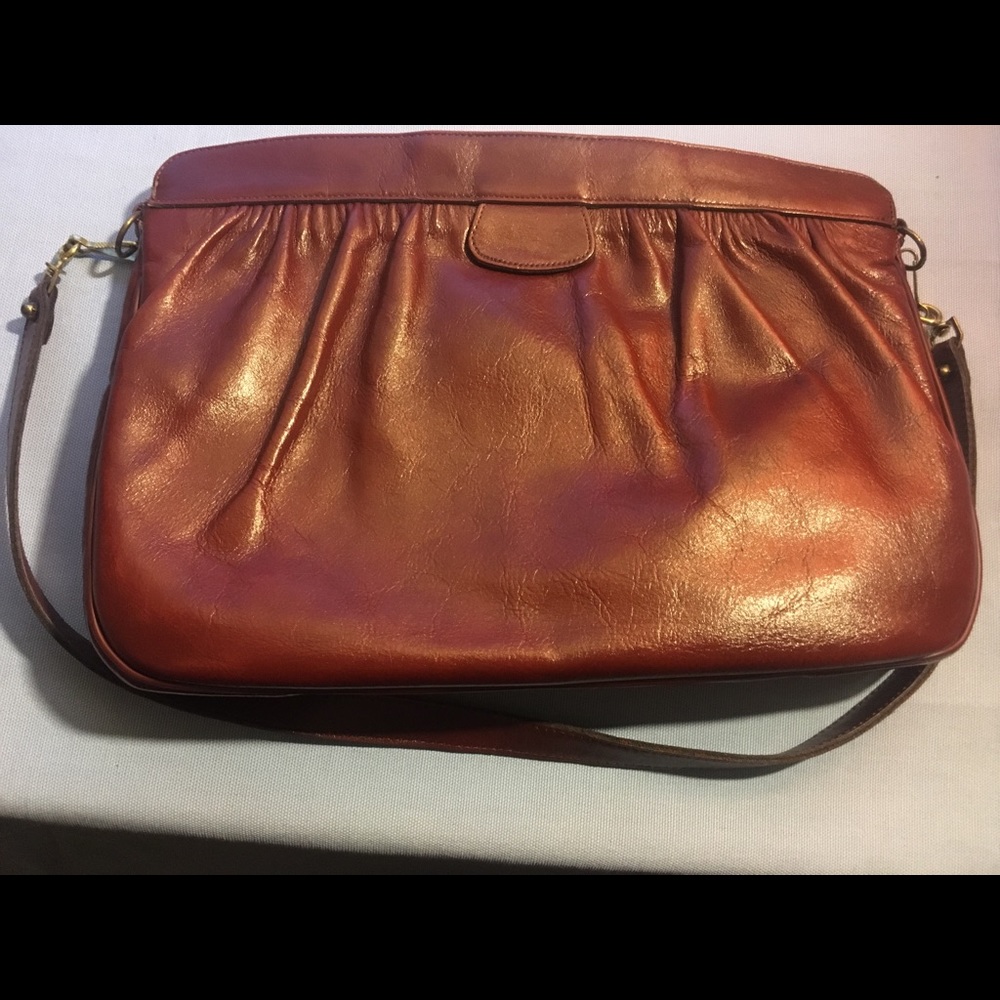 EITENNE AIGNER VINTAGE OXBLOOD LEATHER HANDBAG